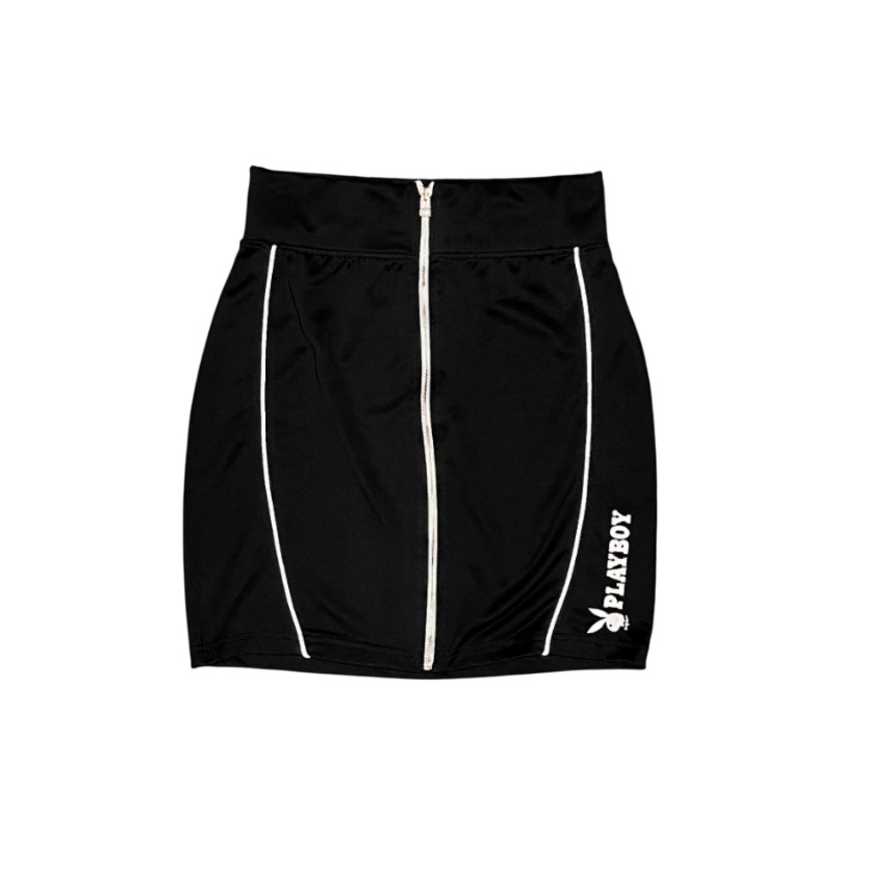 Playboy miniskirt 🖤🐰